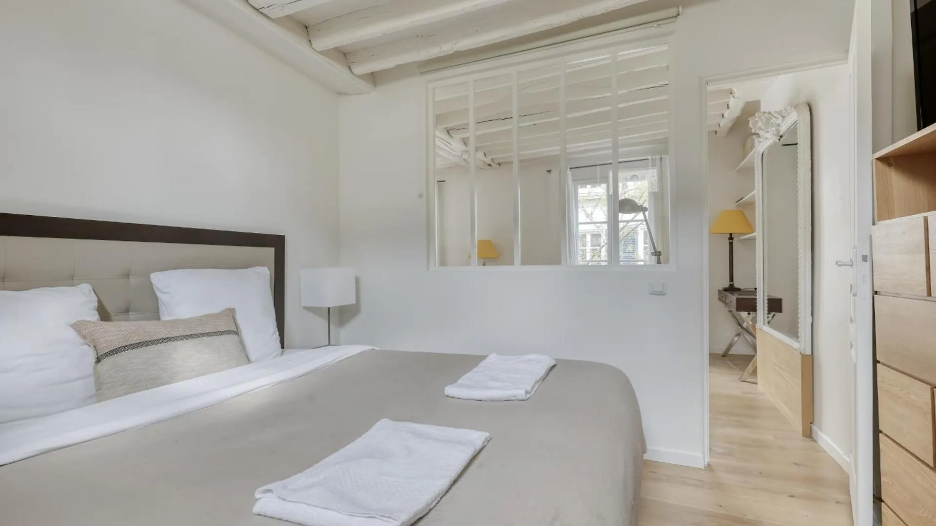 Tranquil Heaven Up To 4 Guests - Heart Of Paris 07 Appartement
