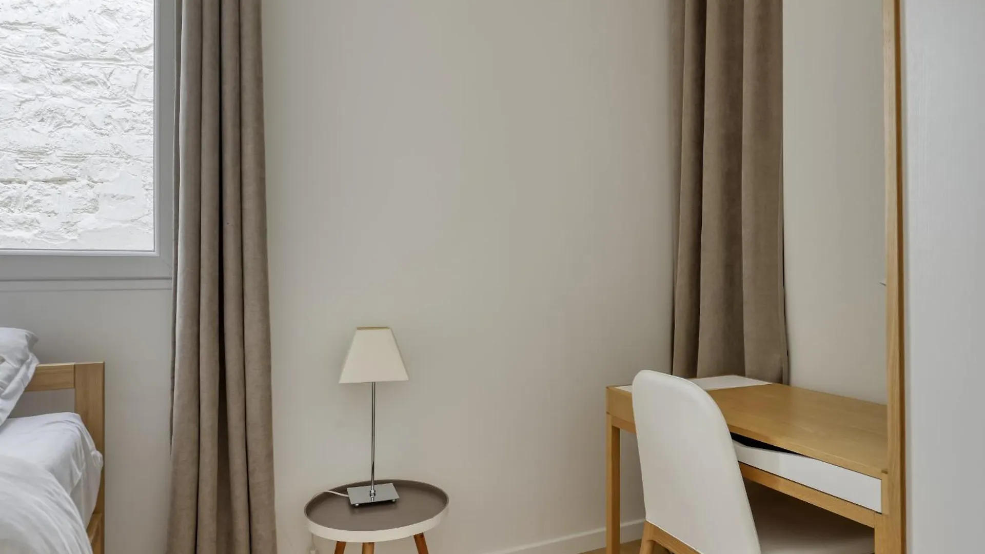 Tranquil Heaven Up To 4 Guests - Heart Of Paris 07 Apartment