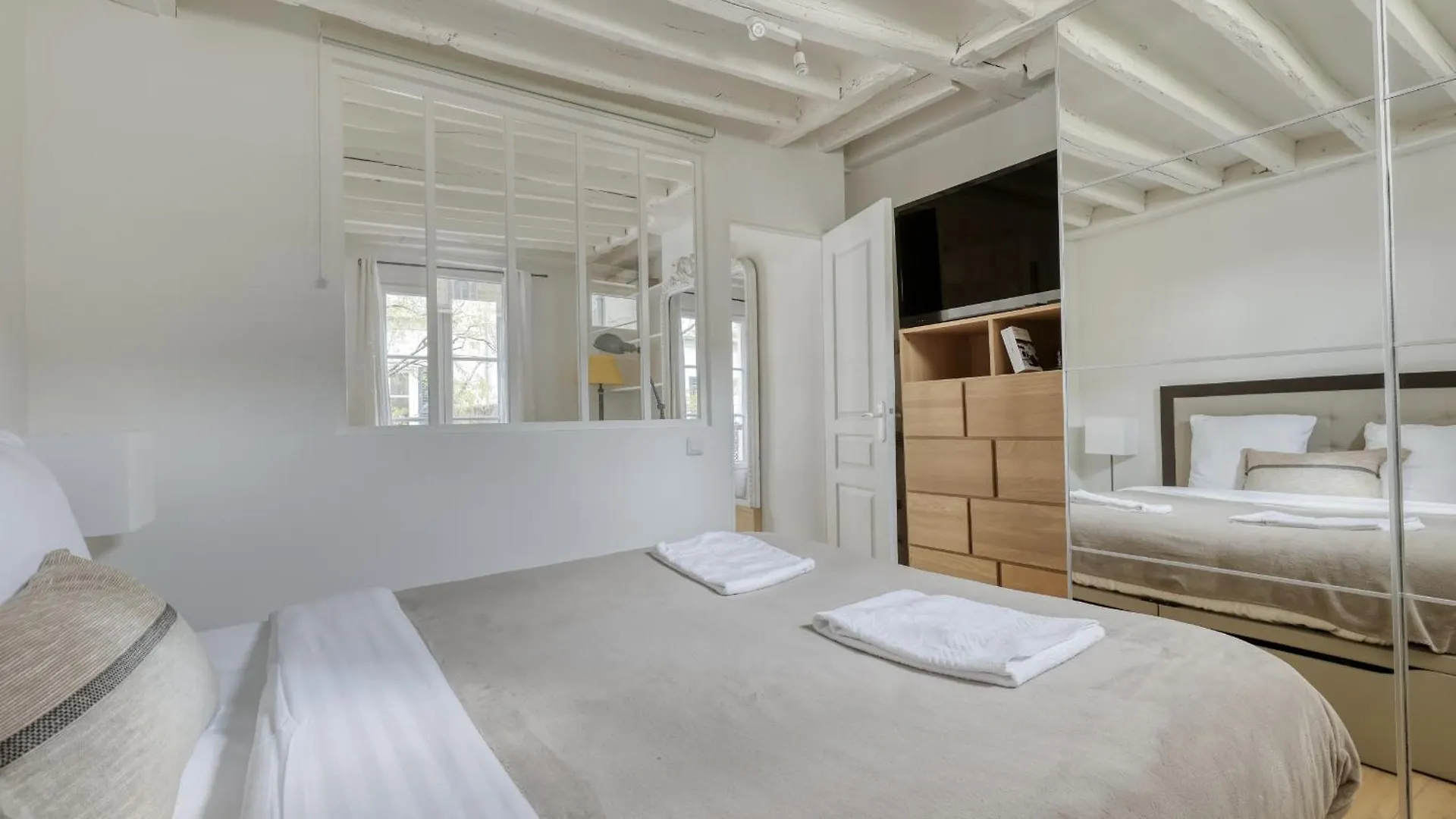 Apartamento Tranquil Heaven Up To 4 Guests - Heart Of Paris 07